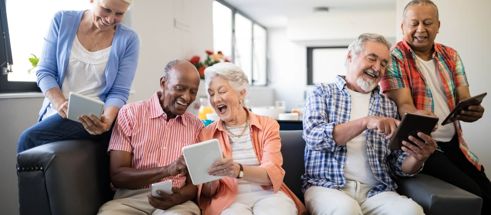 HealthWise Coaches Help Older Adults Use Technology to Connect With Family, Friends, and Healthcare